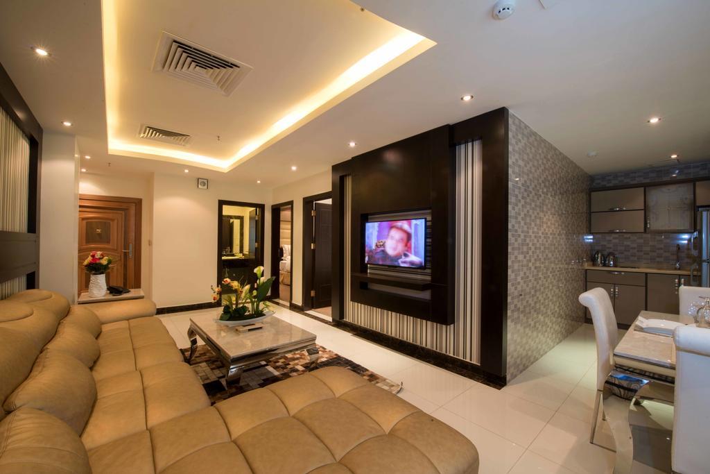 Al Yamama Palace Hotel Suites Рияд Екстериор снимка