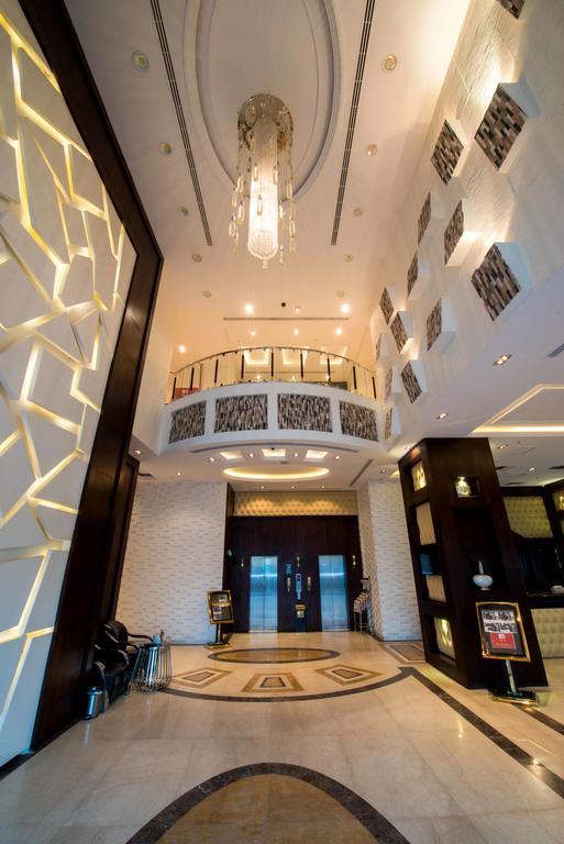 Al Yamama Palace Hotel Suites Рияд Екстериор снимка