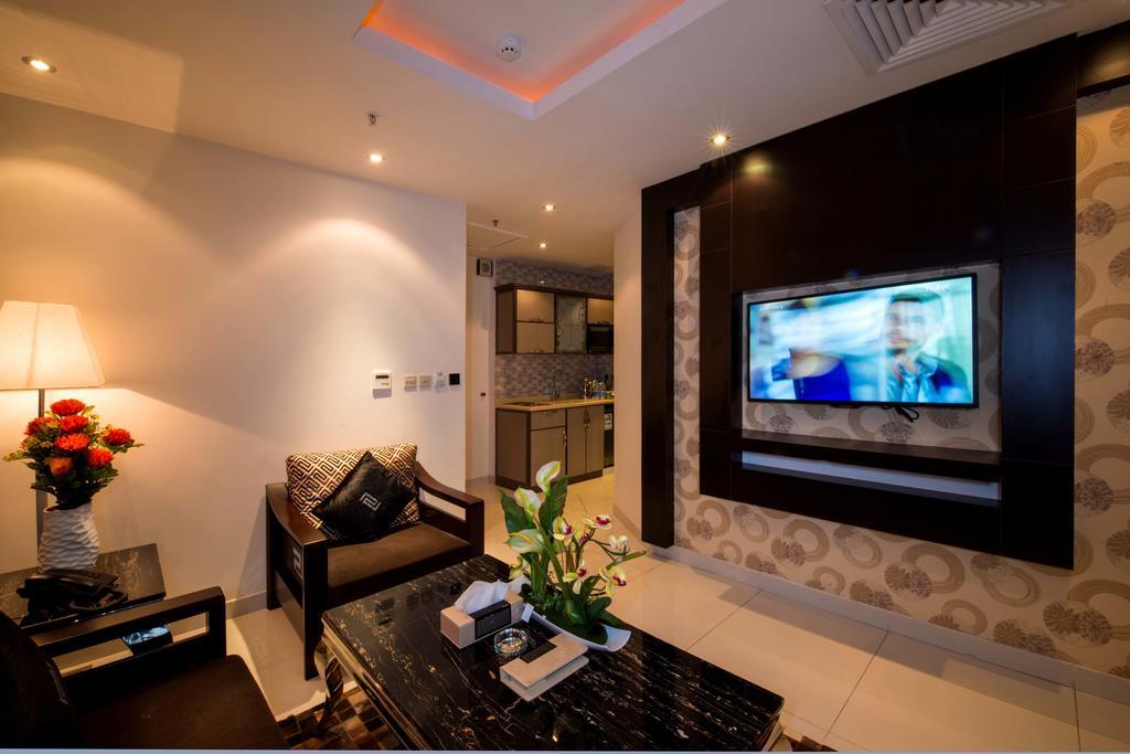 Al Yamama Palace Hotel Suites Рияд Стая снимка