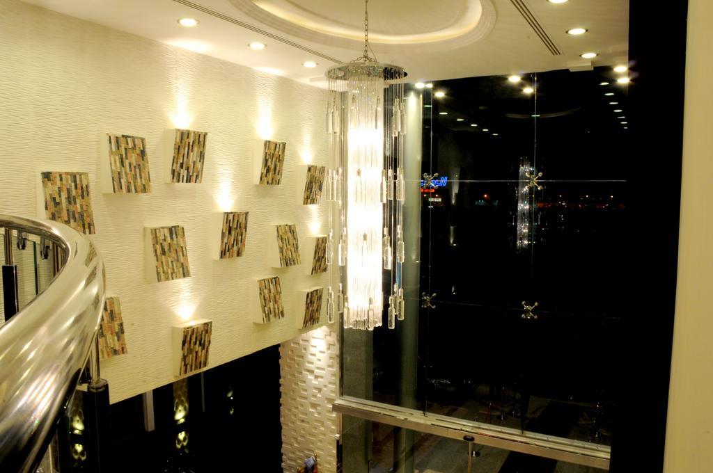 Al Yamama Palace Hotel Suites Рияд Екстериор снимка