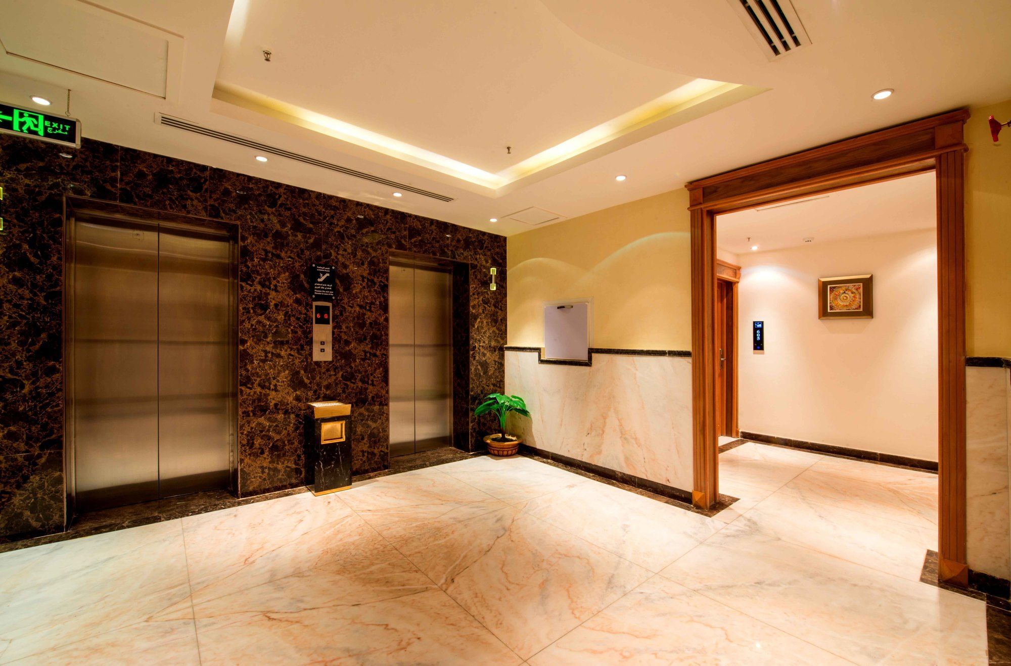 Al Yamama Palace Hotel Suites Рияд Екстериор снимка